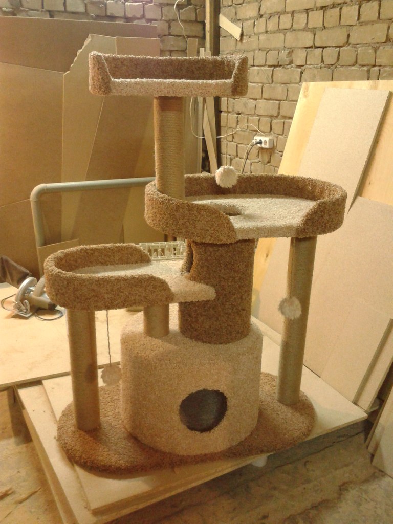 Комплекс для кошек своими руками: как сделать игровой домик для любимого питомца