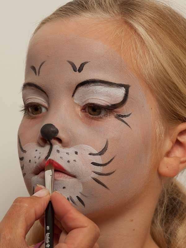 Как нарисовать кошку на лице? как нарисовать на лице мордочку кошки у ребенка?